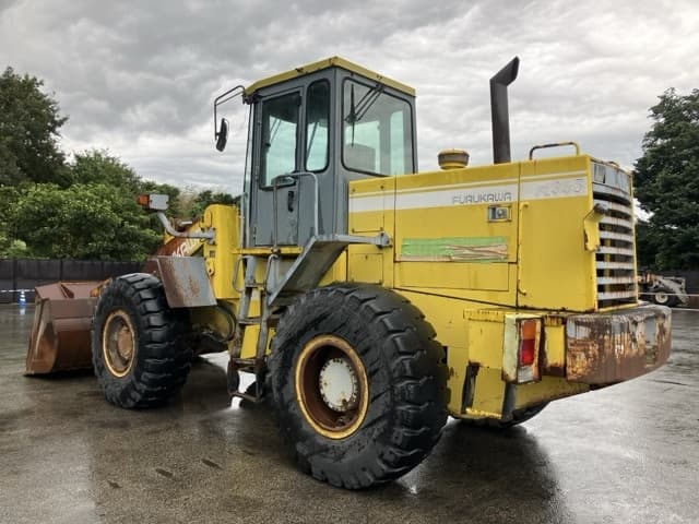 WHEEL LOADER — Auction (lot 8459-407)