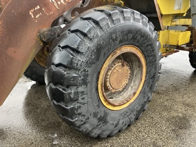 WHEEL LOADER — Auction (lot 8459-407)