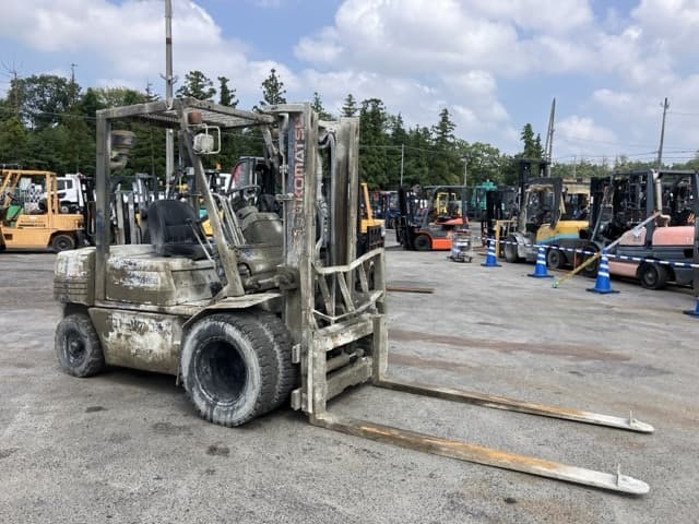 Forklift — Auction (lot 8459-4070)