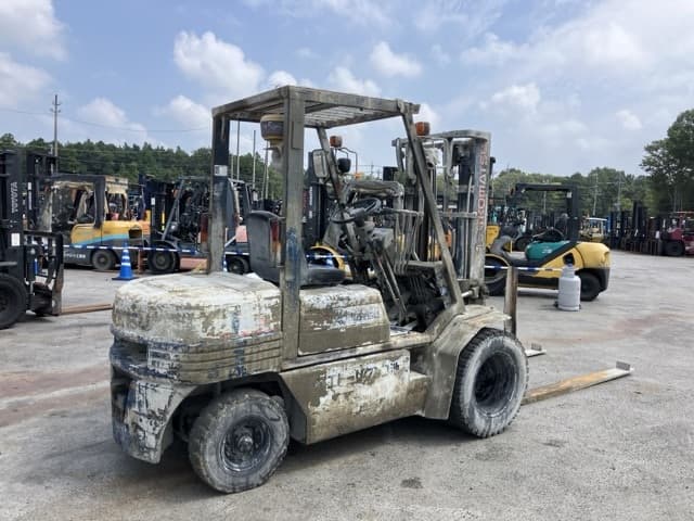Forklift — Auction (lot 8459-4070)