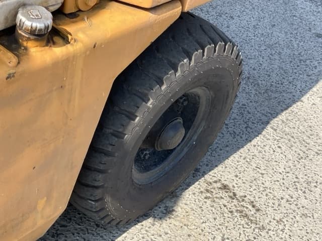 Forklift — Auction (lot 8459-4079)