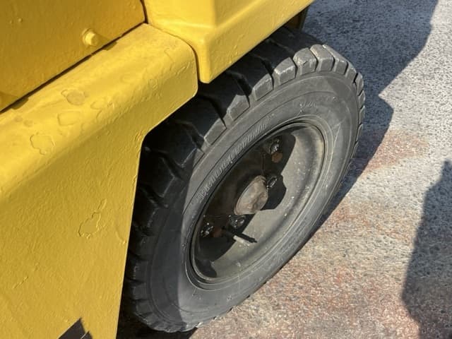 Forklift — Auction (lot 8459-4080)
