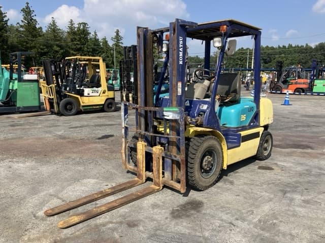 Forklift — Auction (lot 8459-4081)