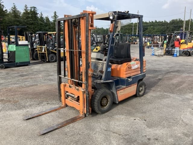 Forklift — Auction (lot 8459-4083)