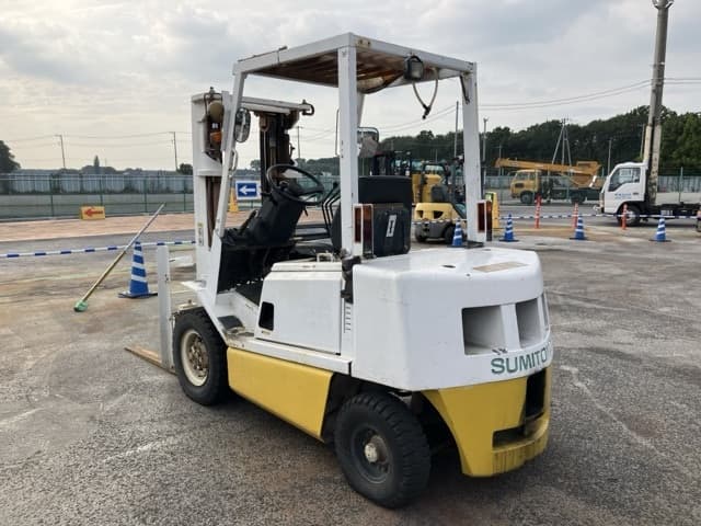 Forklift — Auction (lot 8459-4086)