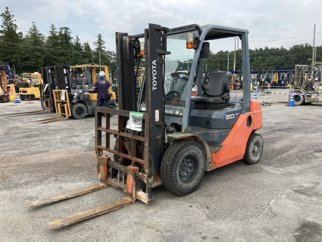 Forklift — Auction (lot 8459-4088)