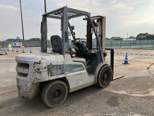 Forklift — Auction (lot 8459-4091)