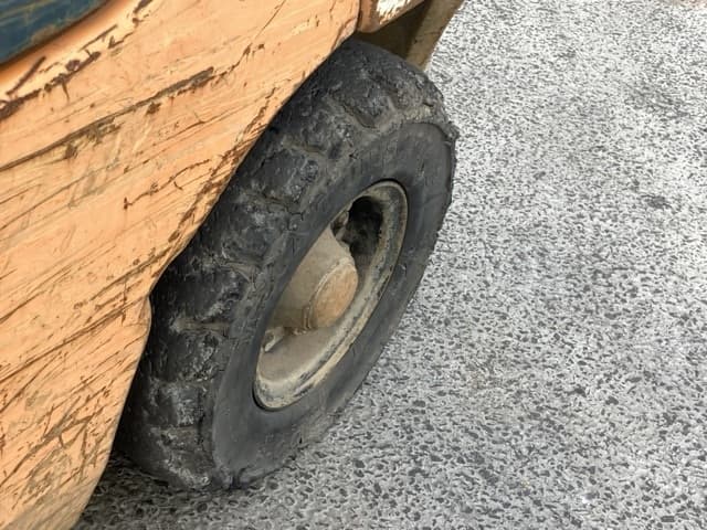 Forklift — Auction (lot 8459-4092)