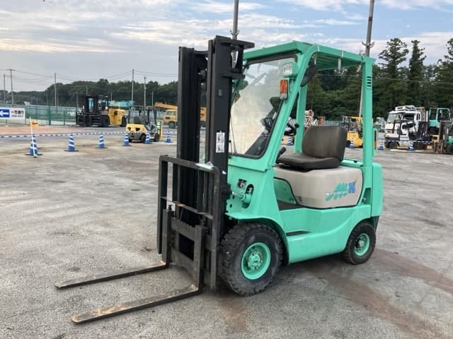Forklift — Auction (lot 8459-4099)