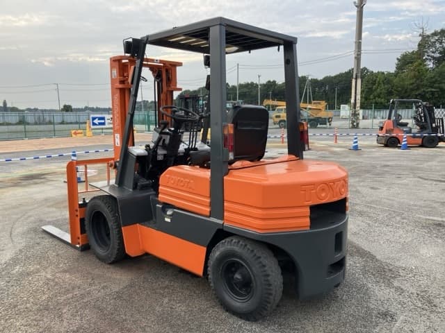 Forklift — Auction (lot 8459-4103)