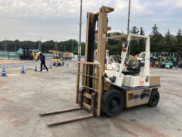 Forklift — Auction (lot 8459-4106)