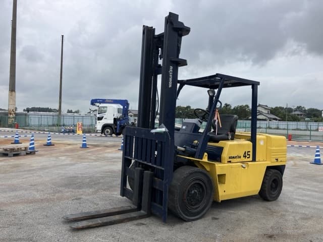 Forklift — Auction (lot 8459-4108)
