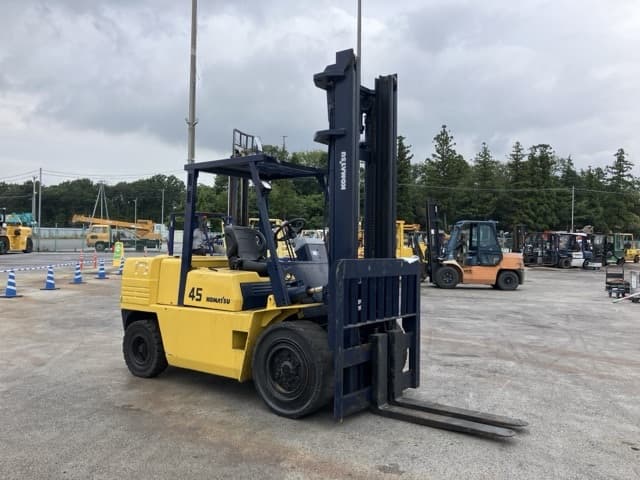 Forklift — Auction (lot 8459-4108)