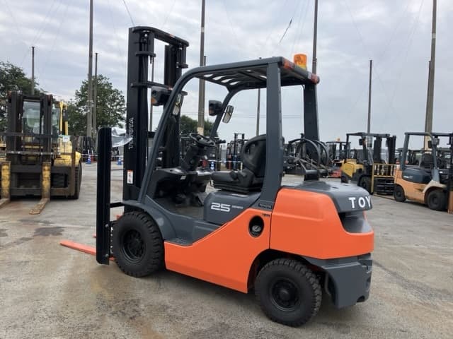 Forklift — Auction (lot 8459-4114)