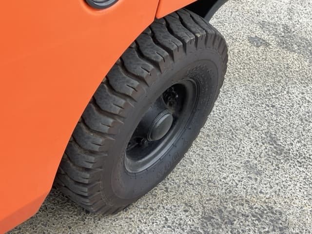 Forklift — Auction (lot 8459-4114)
