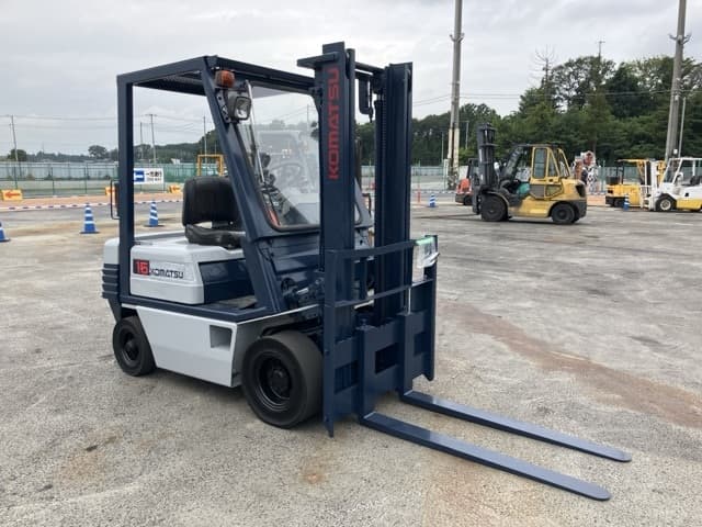 Forklift — Auction (lot 8459-4117)