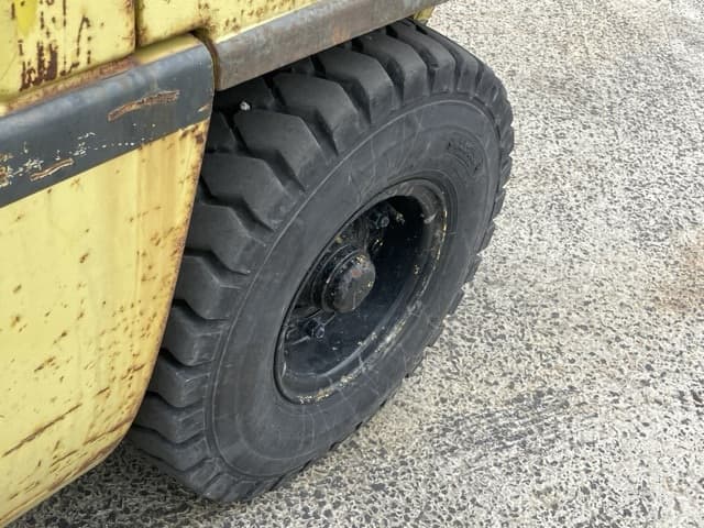Forklift — Auction (lot 8459-4119)