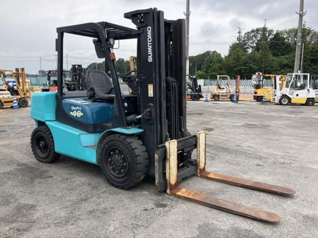 Forklift — Auction (lot 8459-4121)
