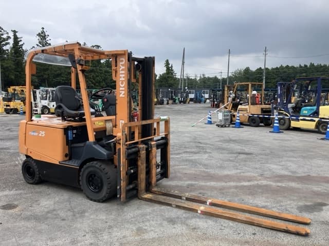 Battery Forklift — Auction (lot 8459-4123)