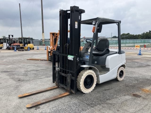 Forklift — Auction (lot 8459-4124)