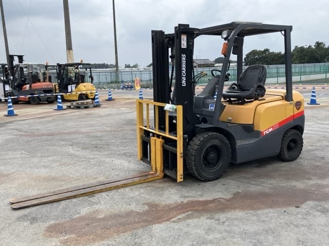 Forklift — Auction (lot 8459-4125)