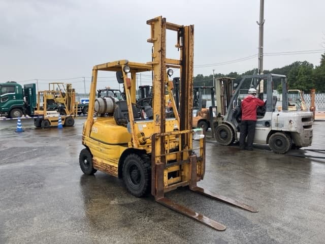 Forklift — Auction (lot 8459-4128)