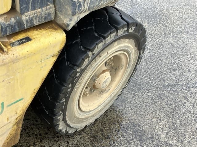 Forklift — Auction (lot 8459-4129)