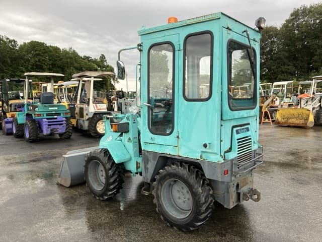 MINI WHEEL LOADER — Auction (lot 8459-413)