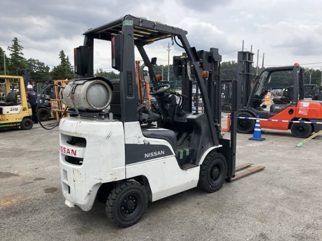 Forklift — Auction (lot 8459-4132)