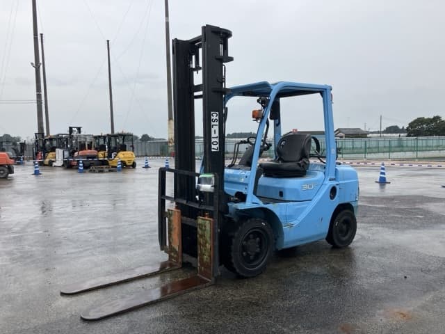 Forklift — Auction (lot 8459-4133)