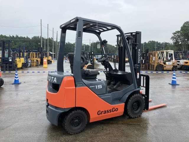Forklift — Auction (lot 8459-4135)