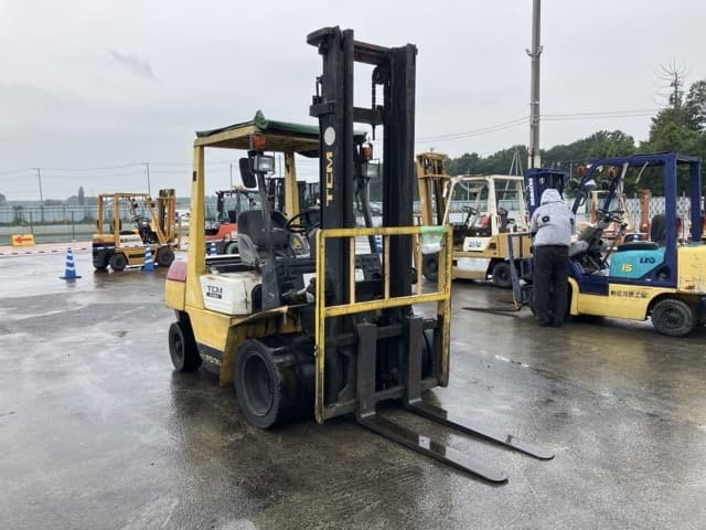 Forklift — Auction (lot 8459-4137)