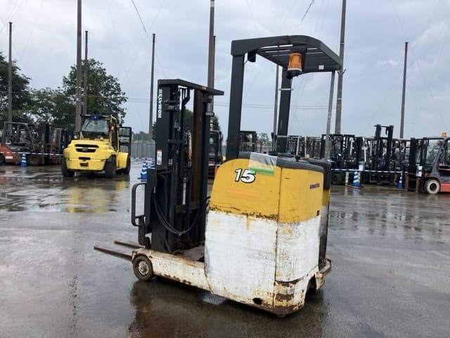 Reach Forklift — Auction (lot 8459-4139)