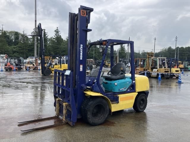 Forklift — Auction (lot 8459-4140)