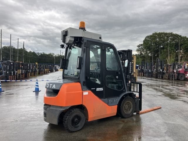 Forklift — Auction (lot 8459-4144)