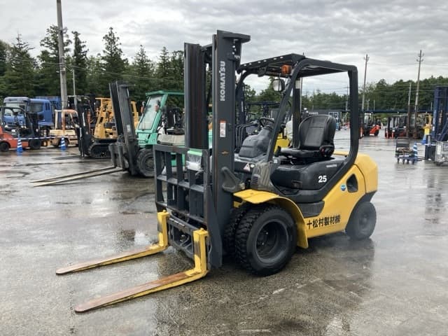 Forklift — Auction (lot 8459-4147)