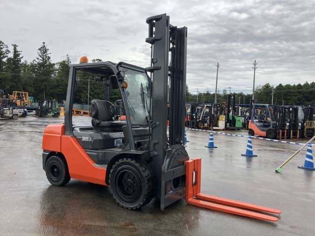 Forklift — Auction (lot 8459-4149)