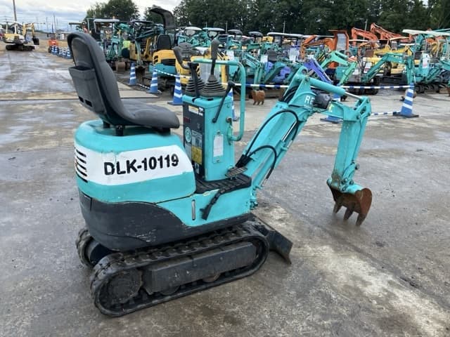 MINI EXCAVATOR — Auction (lot 8459-415)
