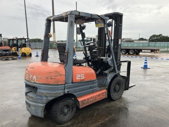 Forklift — Auction (lot 8459-4150)