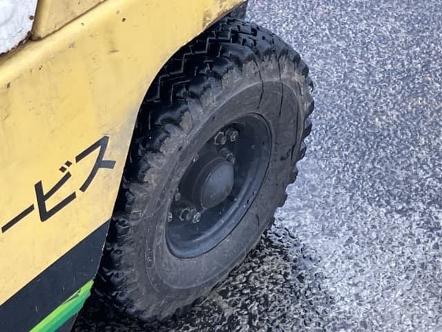 Forklift — Auction (lot 8459-4153)