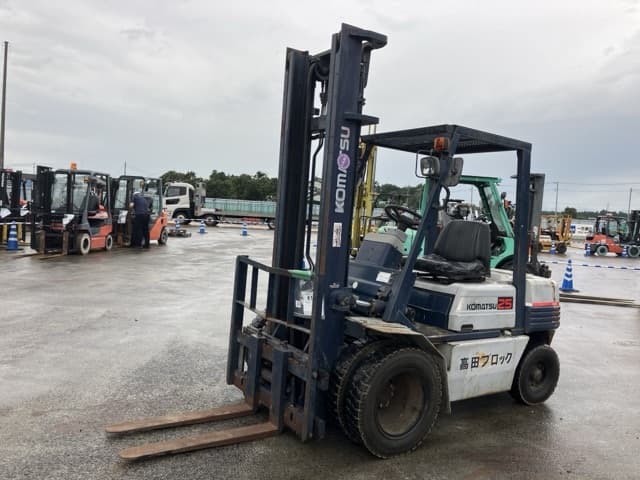 Forklift — Auction (lot 8459-4154)