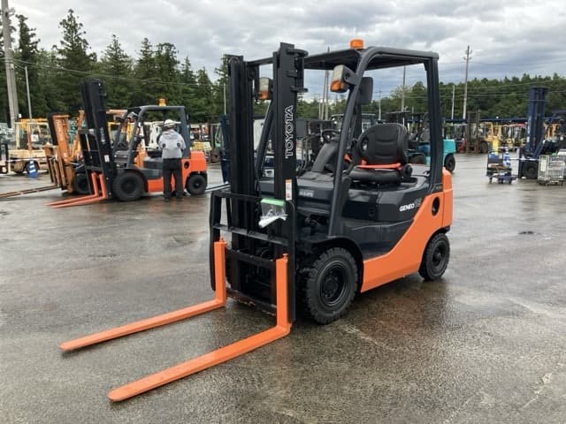 Forklift — Auction (lot 8459-4155)