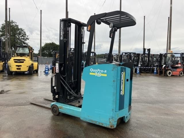 Reach Forklift — Auction (lot 8459-4157)