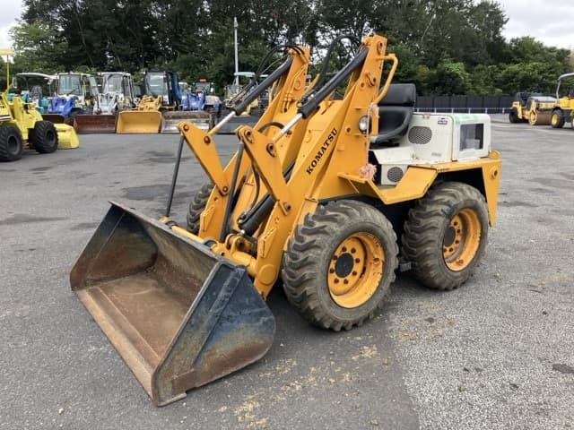 SKID STEER LOADER — Auction (lot 8459-42)