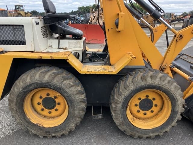 SKID STEER LOADER — Auction (lot 8459-42)