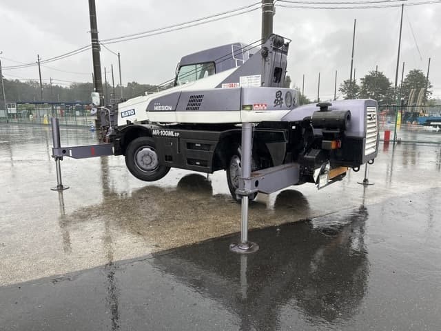 Rough Terrain Crane — Auction (lot 8459-423)