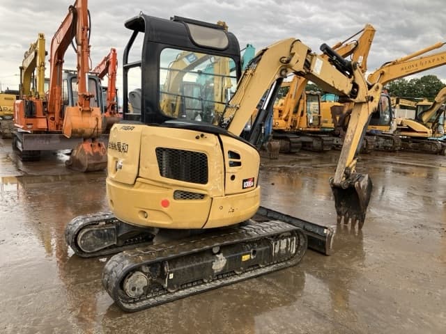 MINI EXCAVATOR — Auction (lot 8459-426)