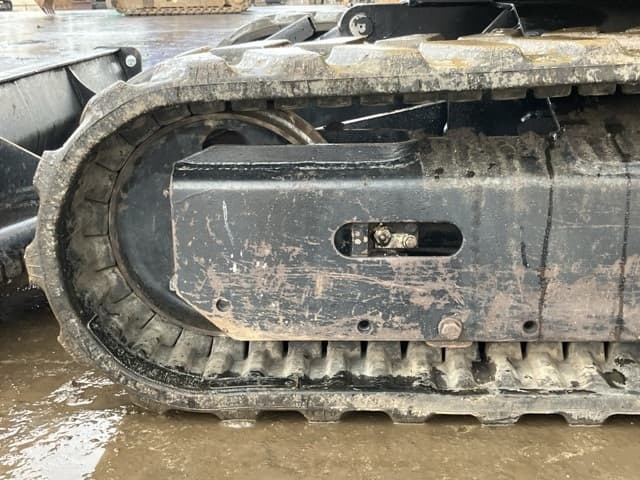 MINI EXCAVATOR — Auction (lot 8459-428)