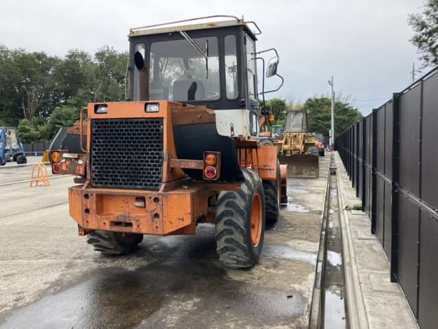 WHEEL LOADER — Auction (lot 8459-429)