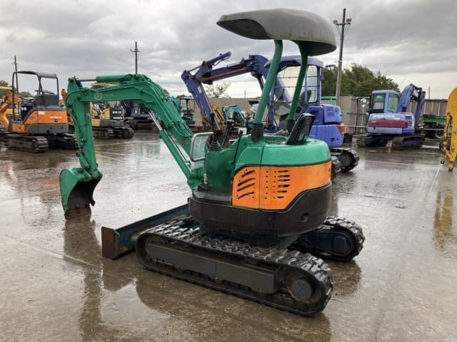 MINI EXCAVATOR — Auction (lot 8459-434)